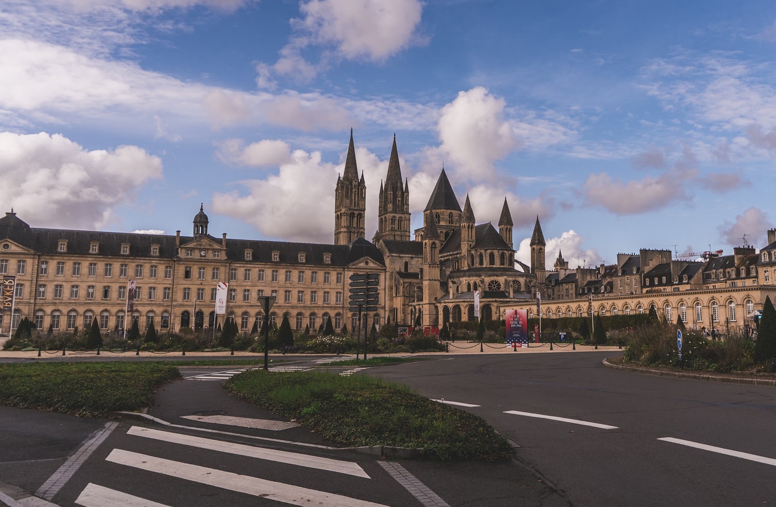 Échange de maison à Caen – Histoire et vie étudiante au cœur de la Normandie