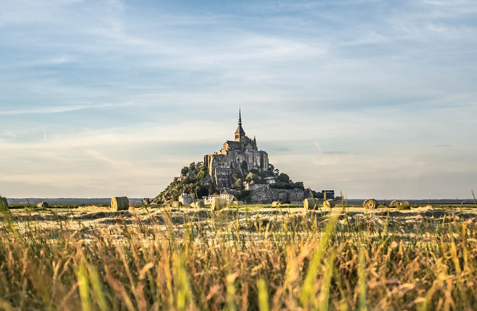 Échange de maison en Normandie – Entre falaises, bocage et histoire