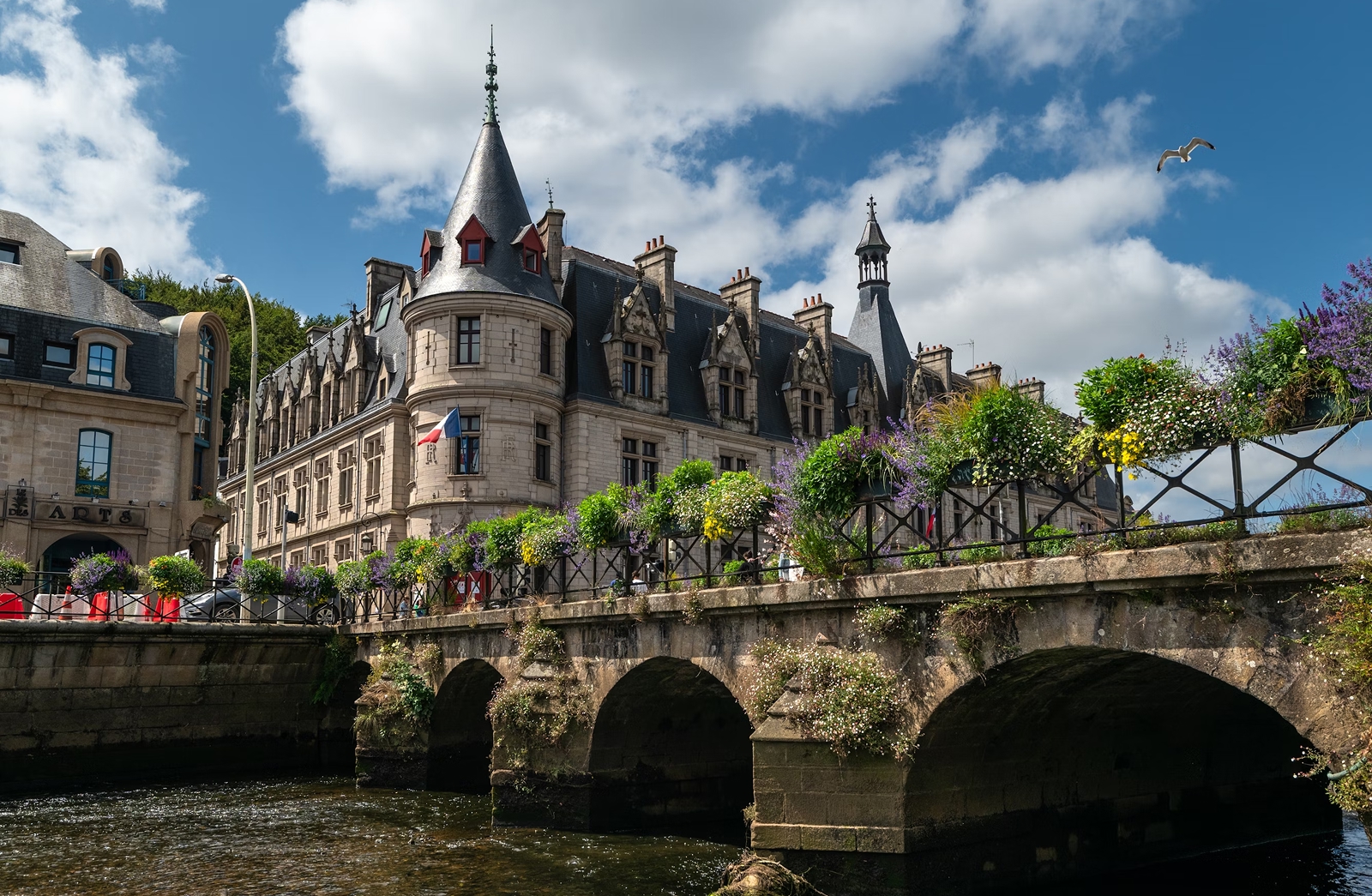Échange de maison à Quimper – Art, faïence et charme breton